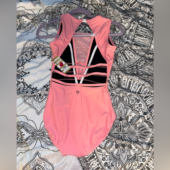 Ooh lala pink dance leotard AM - Picture 2 of 2